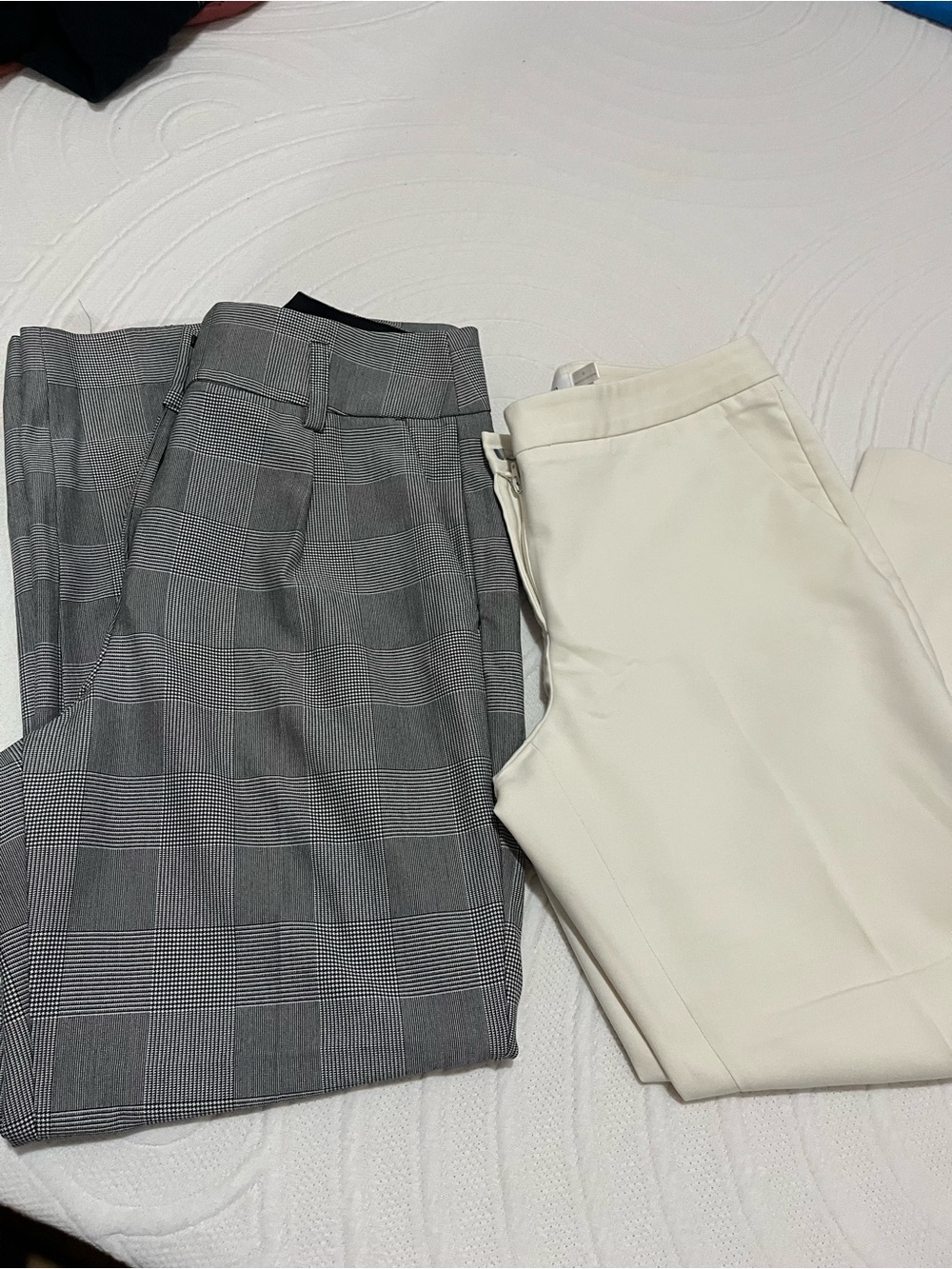Bundle of Two Dress Pants /Express Size 4 R and Calvin Klein size 6